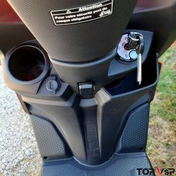 Scooter sportif et chic TNT MOTOR Dixon 12 pouces