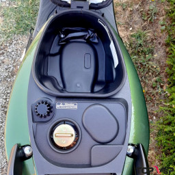 Scooter 2025-2026 Tnt Motor Dixon 12 pouces vert olive métallisé