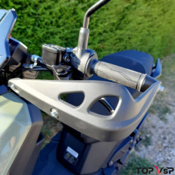 Agent concessionnaire scooter Tnt Motor Escape Baroudeur et pièces détachées