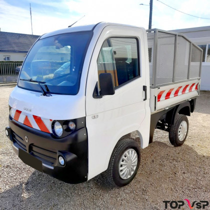 Casalini Kerry Plus + blanc plateau ridelle spécial Mairie - Esat - Adapei