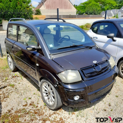 Microcar MC 2 noire moteur Yanmar