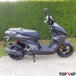 Concessionnaire scooter Tnt Motor Streetmax 50 cc noir