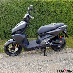 Achat en ligne scooter haut de gamme TNT Motor Streetmax 50 cc 4 temps