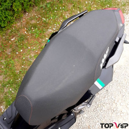 Selle de scooter marque Imf Industrie modèle Ultimatt