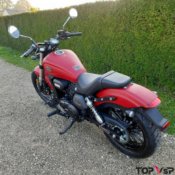 Marque Archive moto Blackpearl rouge mat