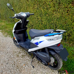 Achat en ligne scooter révisé et garanti Tnt motor Boston 50 cc