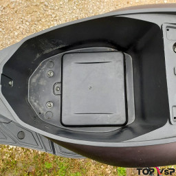 Coffre sous selle de scooter Imf Industrie New Pach