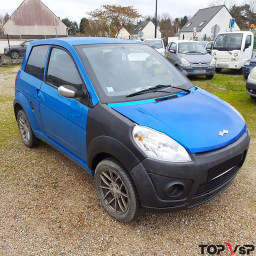 Ligier ixo bleu pour pièces avec moteur hs