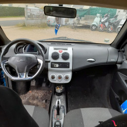 Vente de voiture sans permis entière pour pièces Ligier ixo