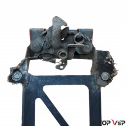 Serrure de capot occasion avec traverse pour Microcar MC 1-2 moteur Yanmar