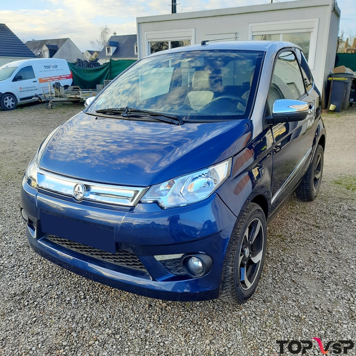 Aixam City bleu foncé d'occasion