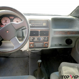 Casse auto sans permis accidentée pour pièces Aixam 400 SL rouge