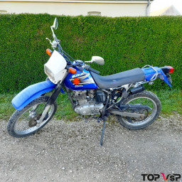 Magasin motos d'occasion pas chères à réparer Suzuki DR 125 cc bleu pétrole