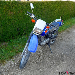 Moto Suzuki DR 125 cc bleu pétrole d'occasion