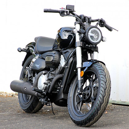 Moto Archive Blackpearl 125 cc Shiny black