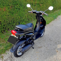 Occasion scooter Peugeot pas cher 1700 euros