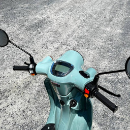 Scooter neuf pas cher 2000 euros