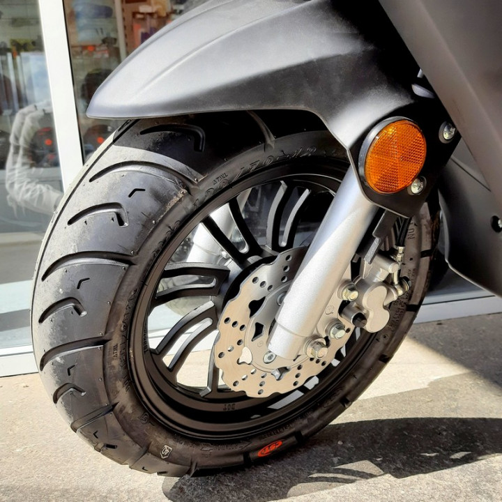 Magasin scooter électrique IMF ENew Pach à OrléansTrainou TOP VSP