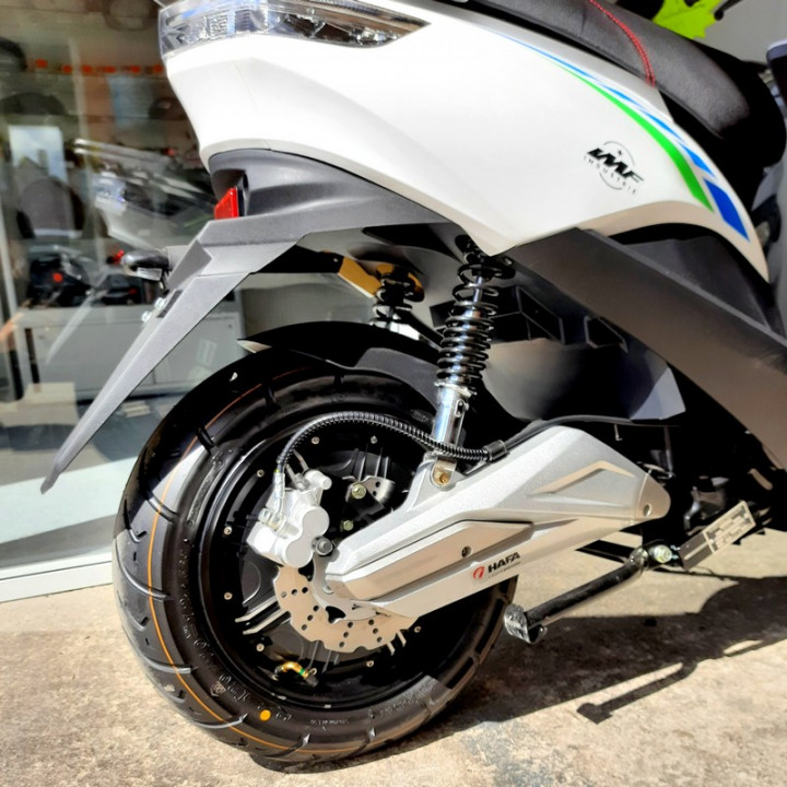 Magasin scooter électrique IMF ENew Pach à OrléansTrainou TOP VSP